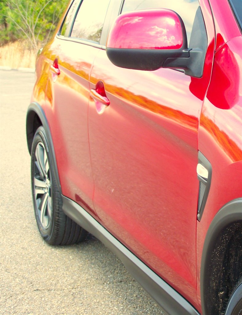 2021 Mitsubishi Outlander - $18,890