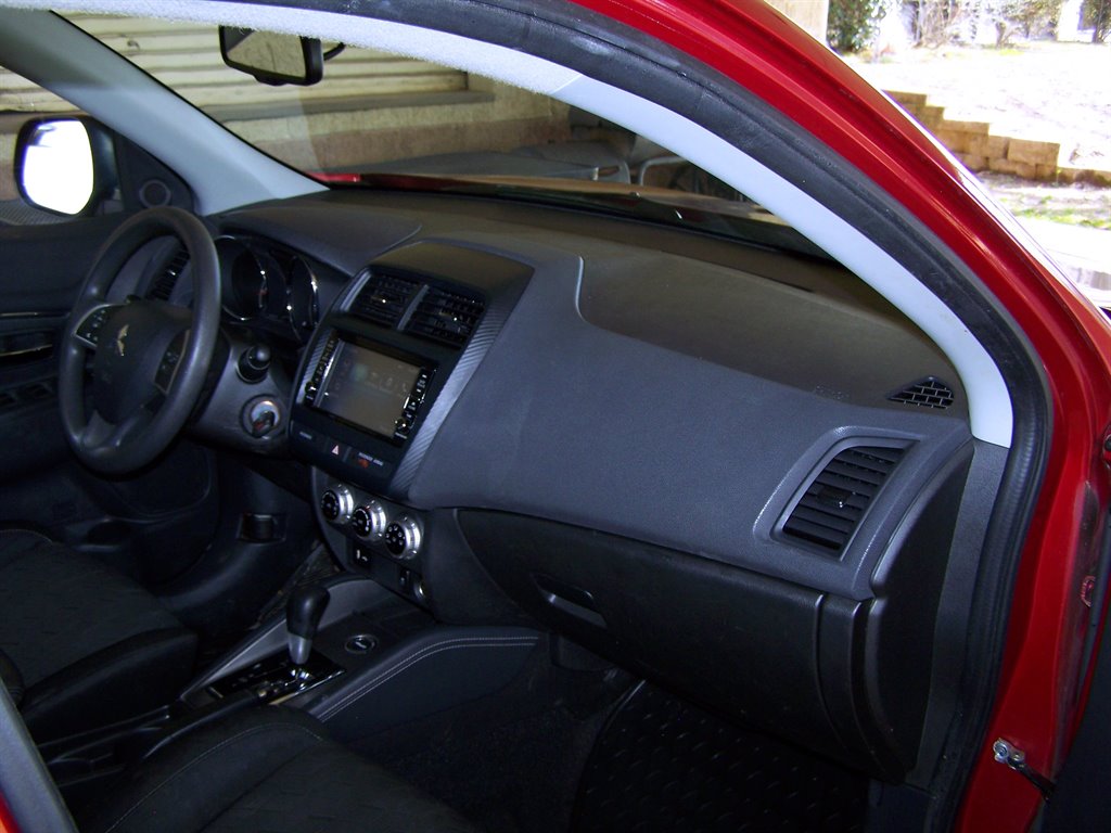 2021 Mitsubishi Outlander - $18,890