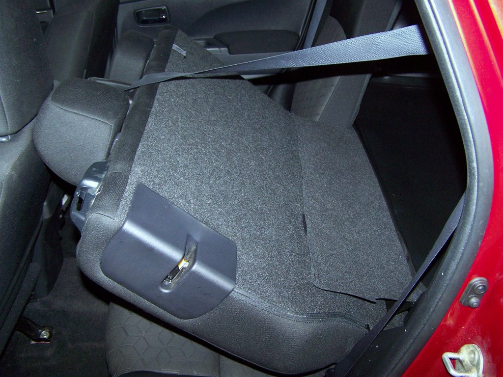 2021 Mitsubishi Outlander - $18,890