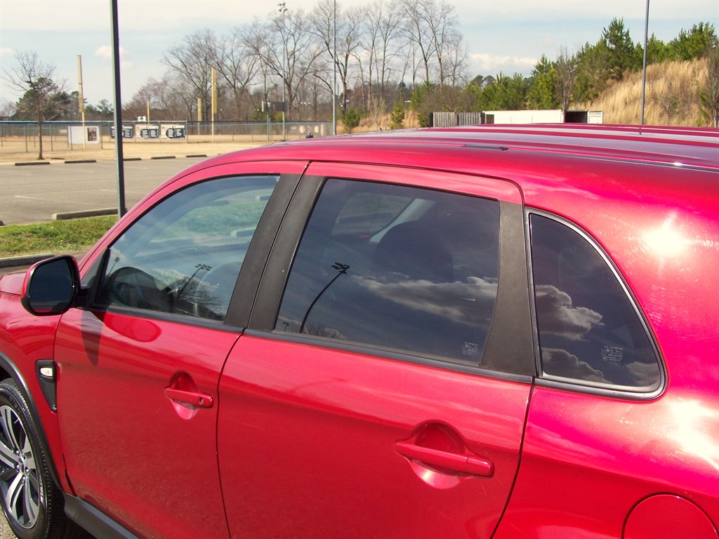 2021 Mitsubishi Outlander - $18,890