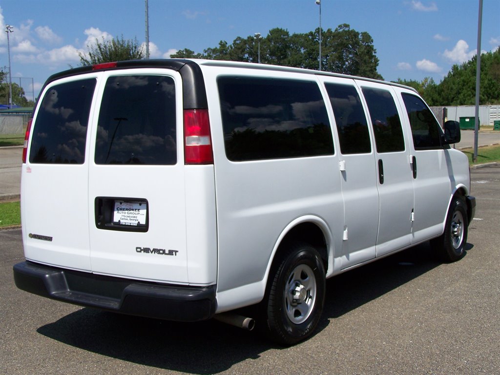 2004 Chevrolet Express - $17,890