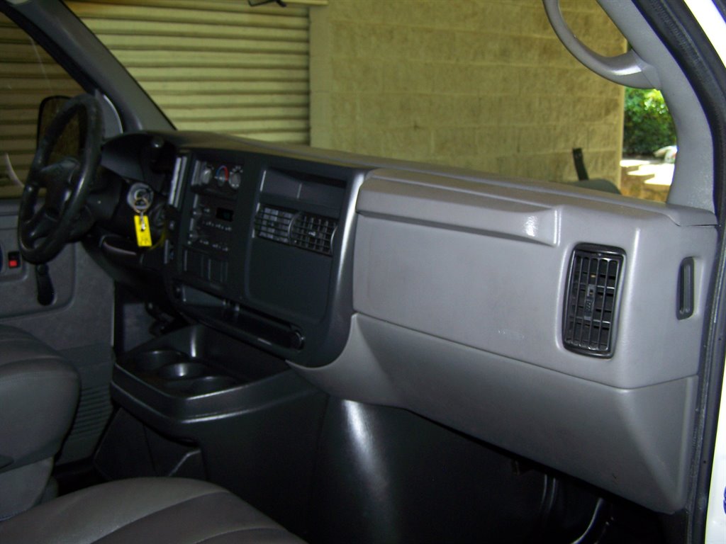 2004 Chevrolet Express - $17,890