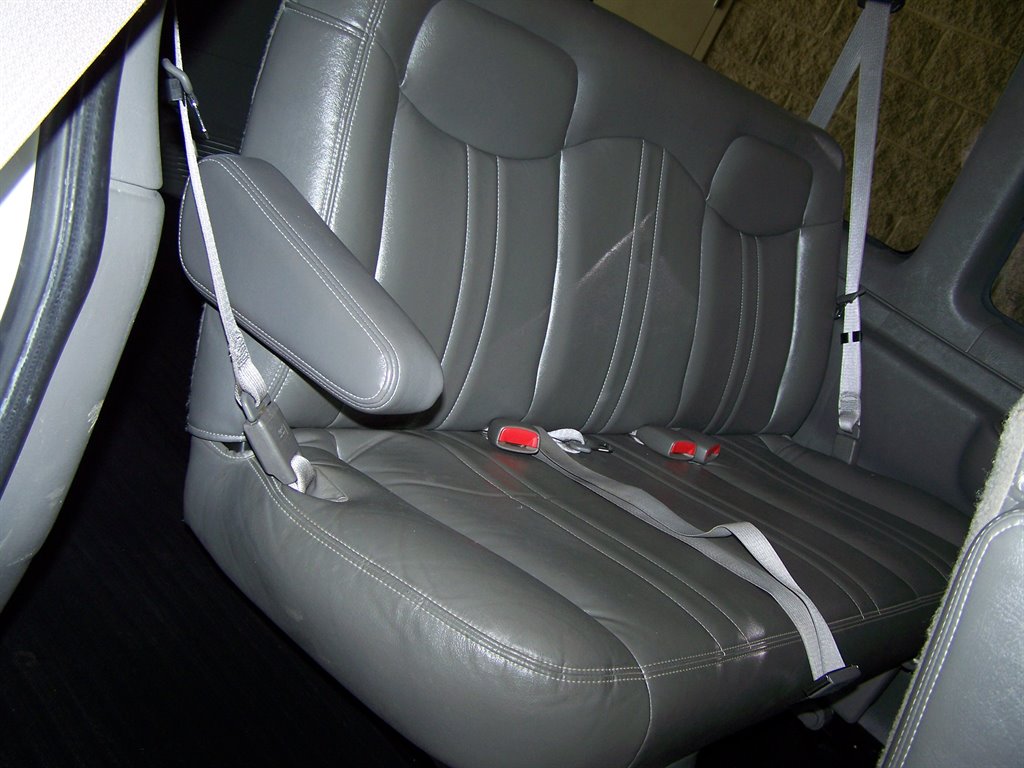 2004 Chevrolet Express - $17,890