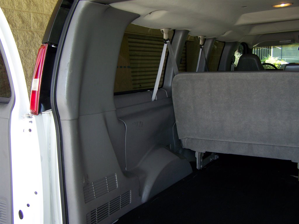 2004 Chevrolet Express - $17,890