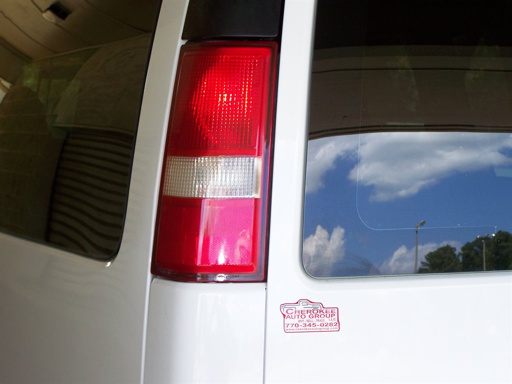2004 Chevrolet Express - $17,890