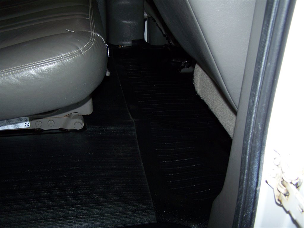 2004 Chevrolet Express - $17,890