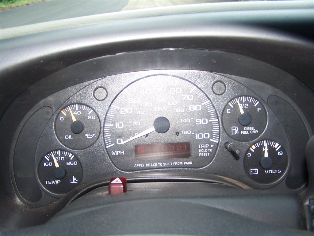 2002 Chevrolet G3500 VAN - $13,890
