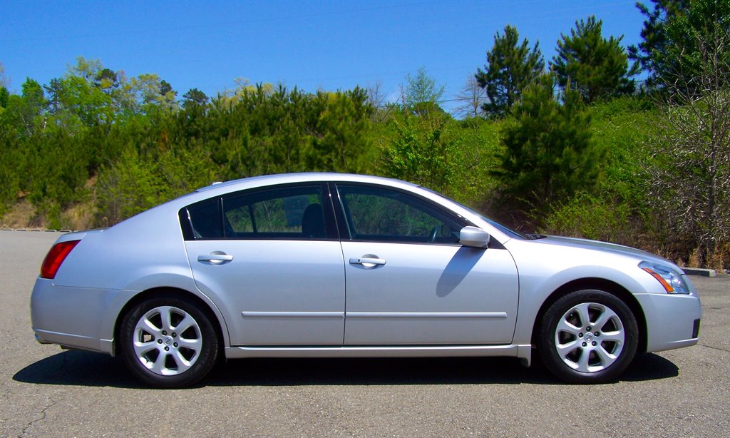 2008 Nissan Maxima - $10,890