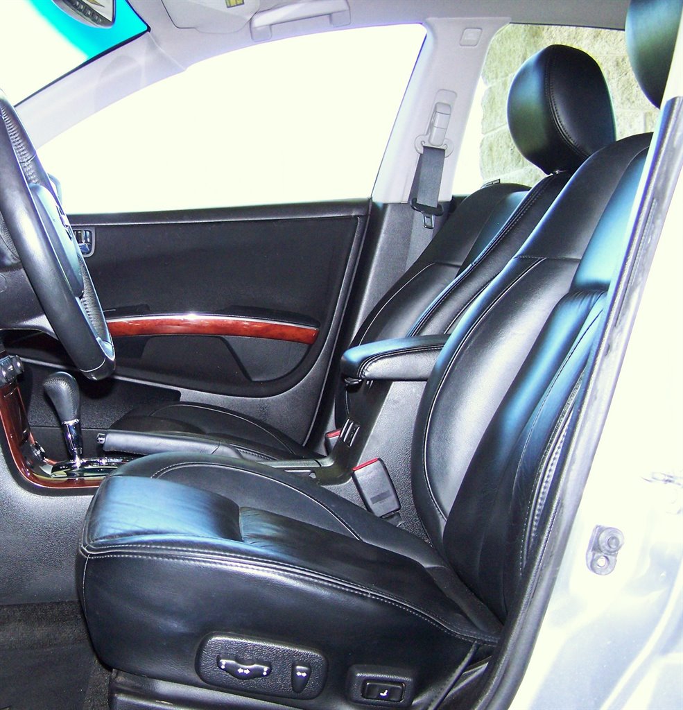 2008 Nissan Maxima - $10,890