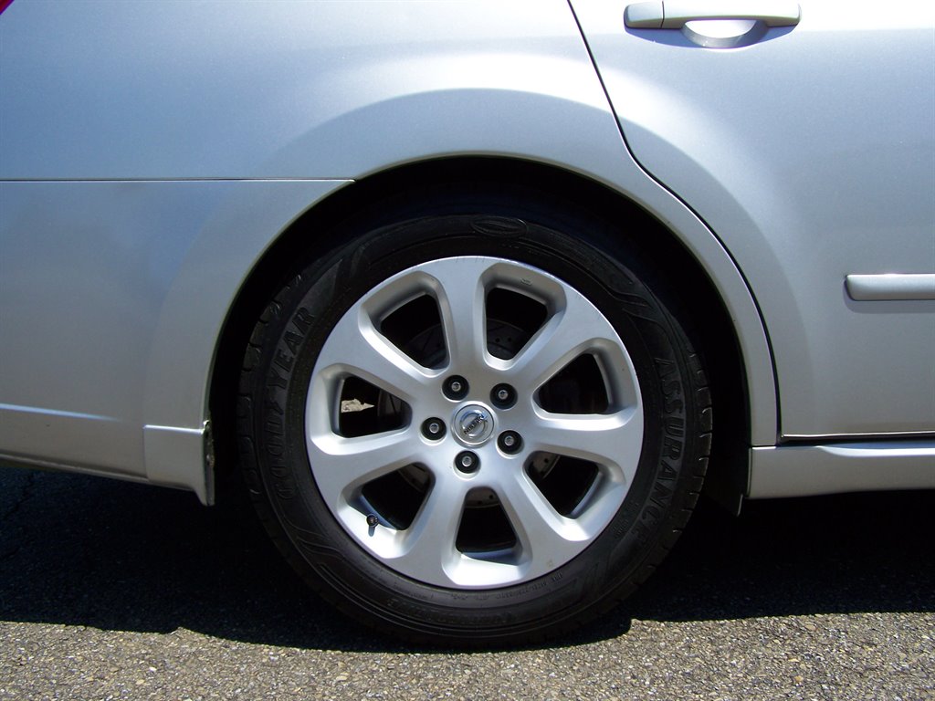 2008 Nissan Maxima - $10,890