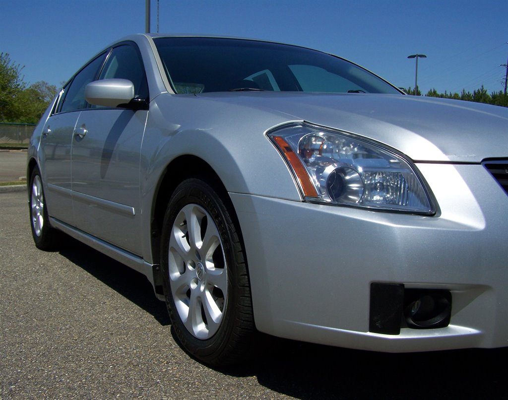 2008 Nissan Maxima - $10,890