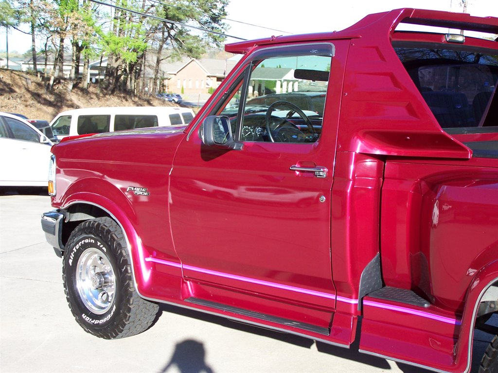 1992 Ford F-150 - $32,890