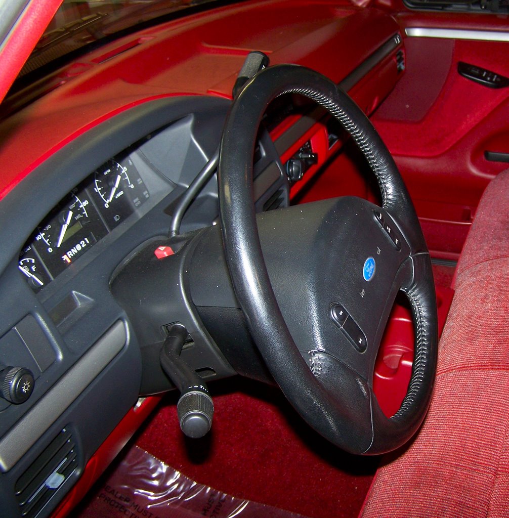 1992 Ford F-150 - $32,890