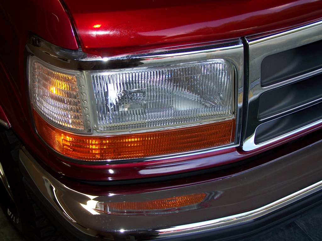 1992 Ford F-150 - $32,890