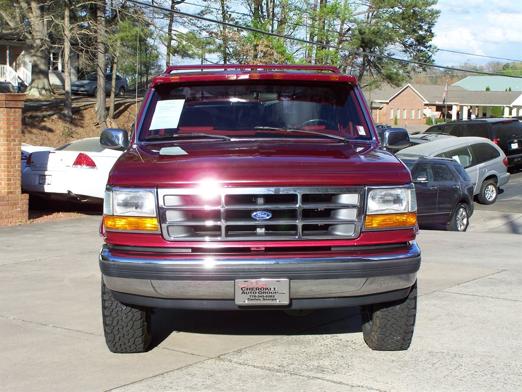 1992 Ford F-150 - $32,890