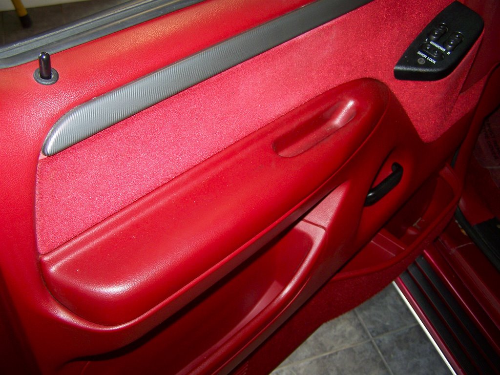 1992 Ford F-150 - $32,890