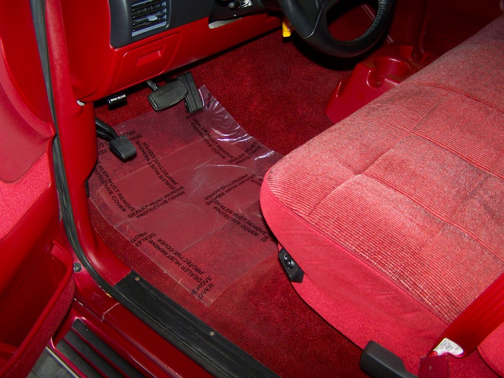 1992 Ford F-150 - $32,890