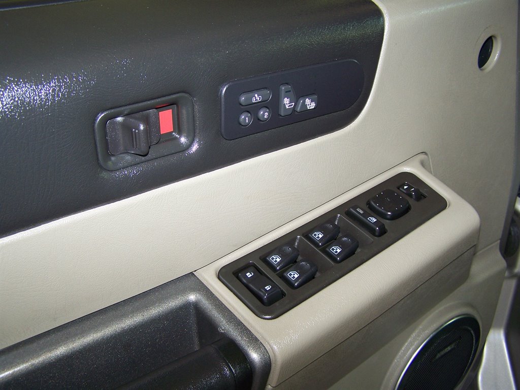 2003 HUMMER H2 - $30,890