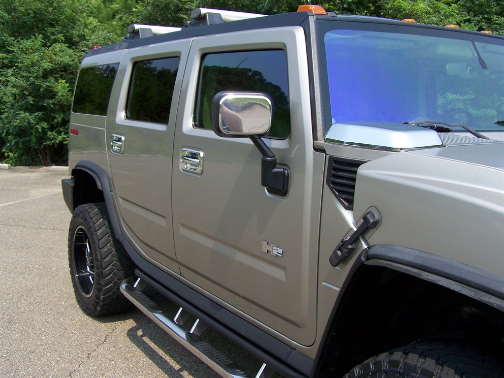 2003 HUMMER H2 - $30,890