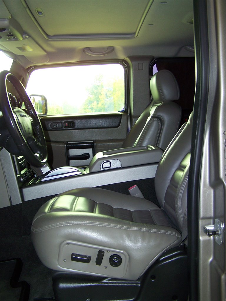 2003 HUMMER H2 - $30,890
