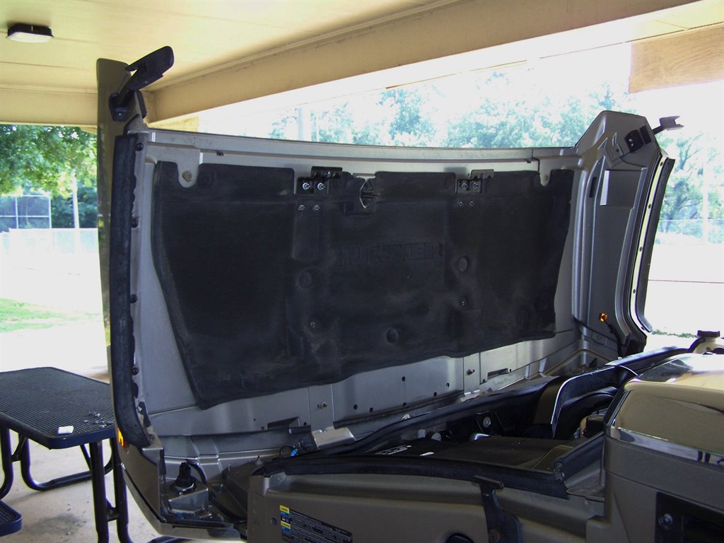 2003 HUMMER H2 - $30,890