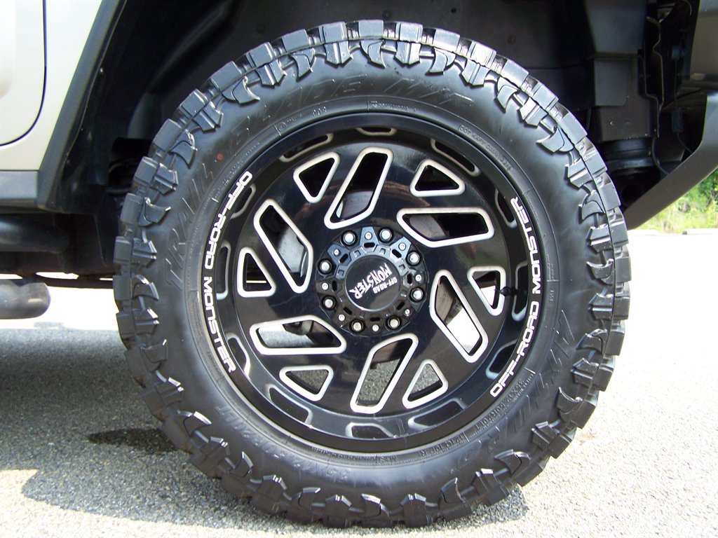 2003 HUMMER H2 - $30,890