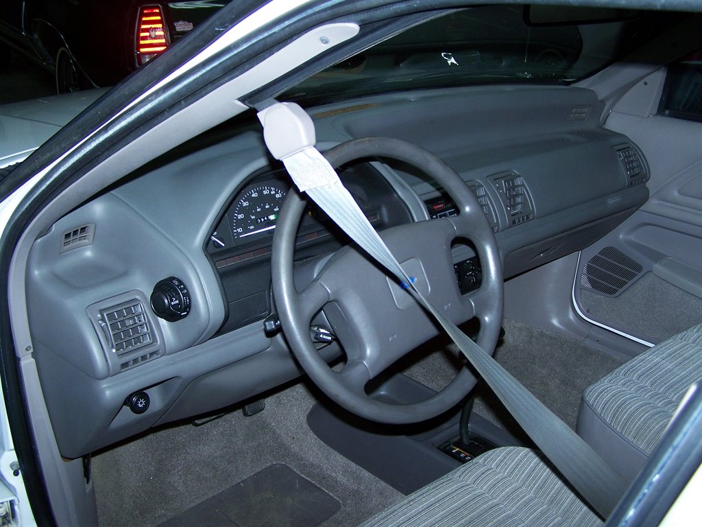 1991 Ford Tempo - $5,890