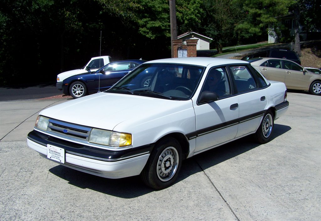 1991 Ford Tempo - $5,890