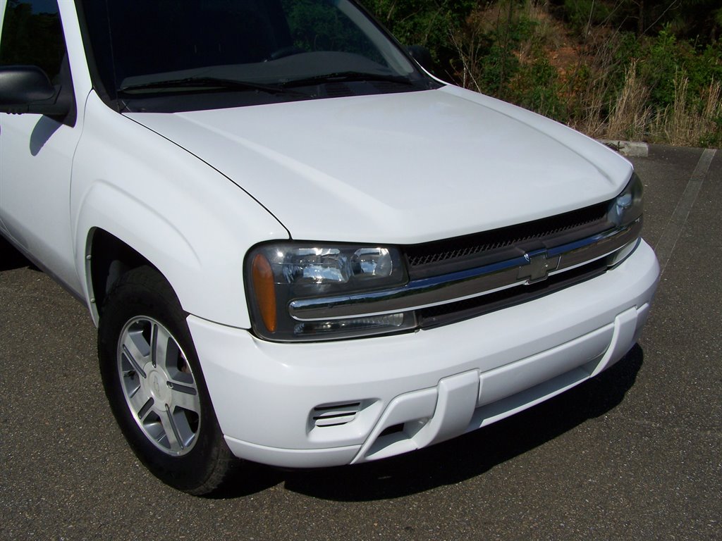 2004 Chevrolet Blazer - $10,890