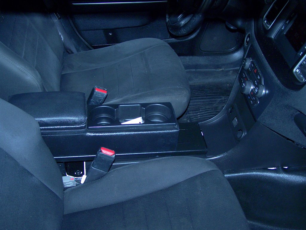 2017 Dodge Charger - $14,890
