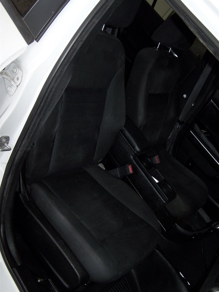 2017 Dodge Charger - $14,890