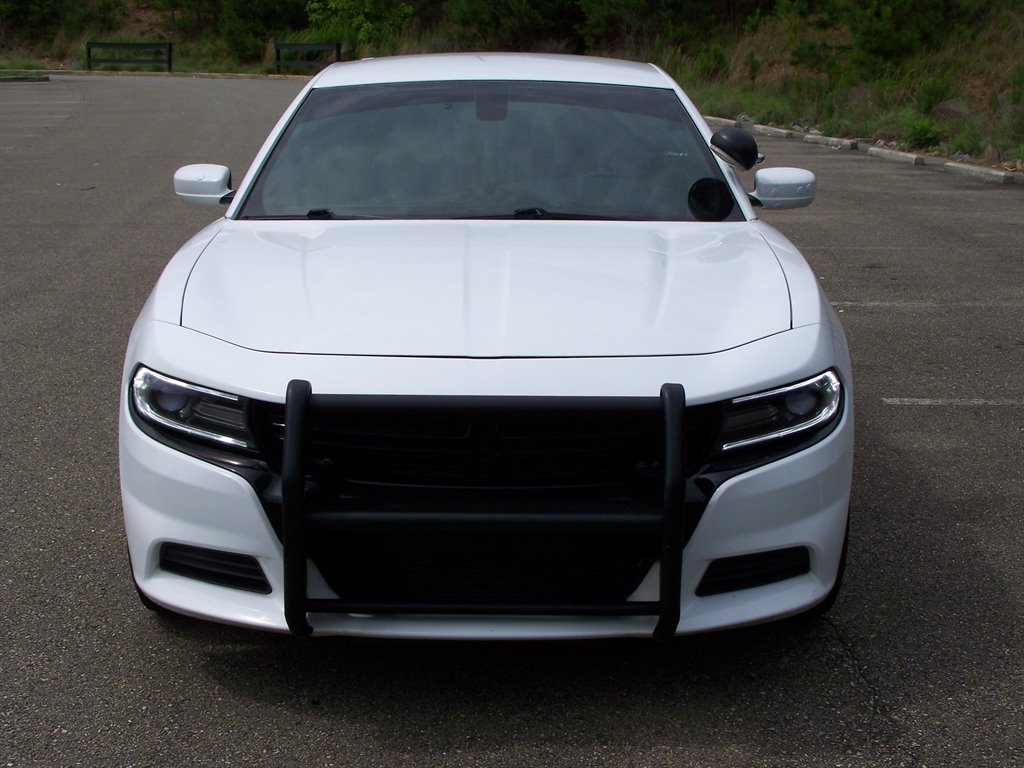 2017 Dodge Charger - $14,890