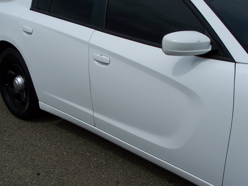 2017 Dodge Charger - $14,890