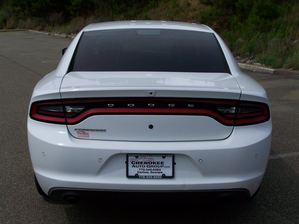 2017 Dodge Charger - $14,890