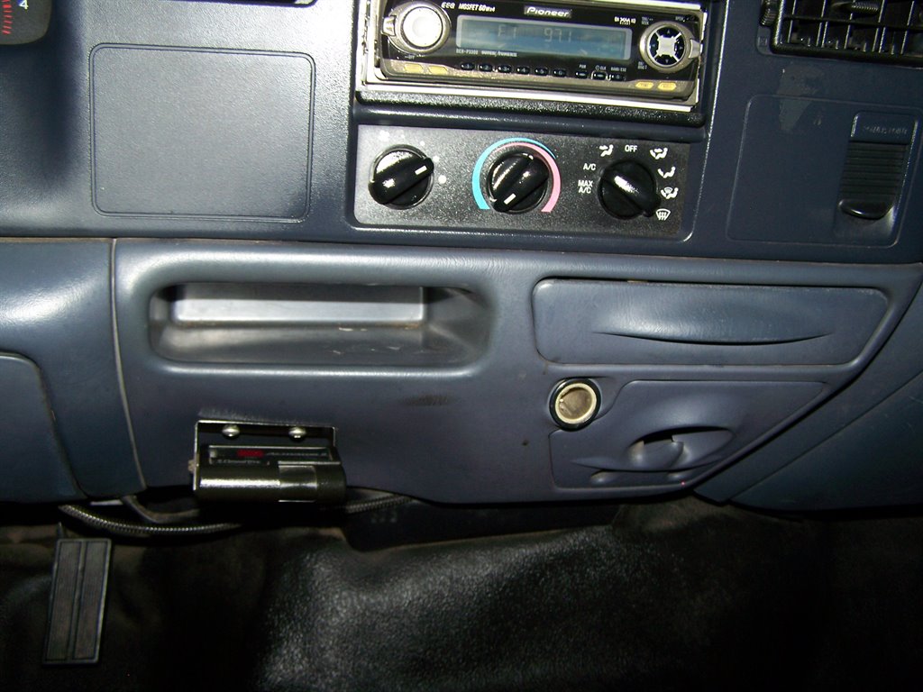 2000 Ford F350 - $24,890