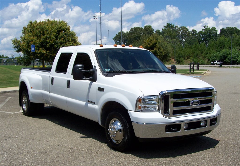 2000 Ford F350 - $24,890