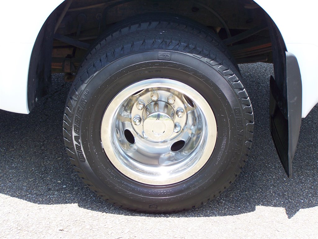 2000 Ford F350 - $24,890