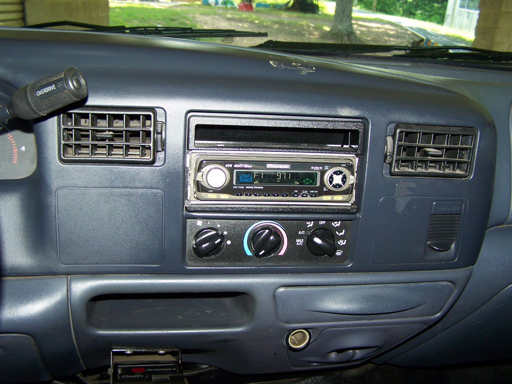 2000 Ford F350 - $24,890