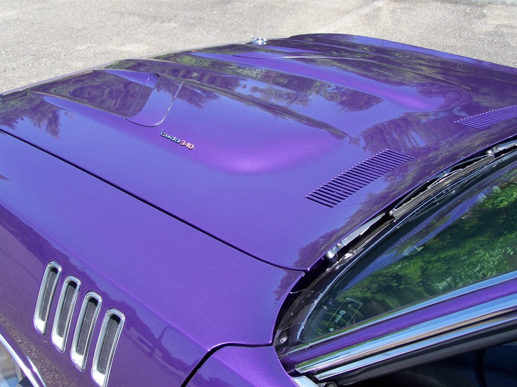 1971 Plymouth Cuda - $158,890