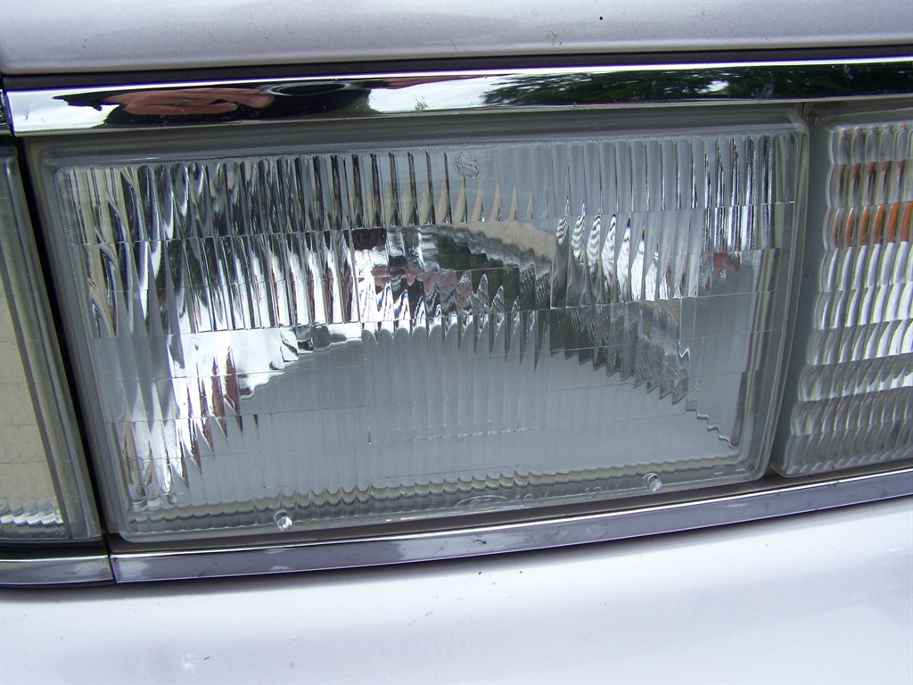 1991 Lincoln Town Car - $20,890