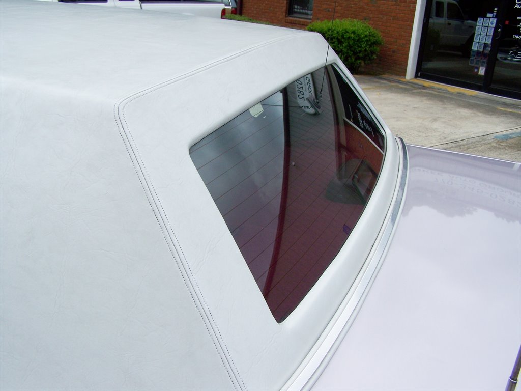 1991 Lincoln Town Car - $20,890