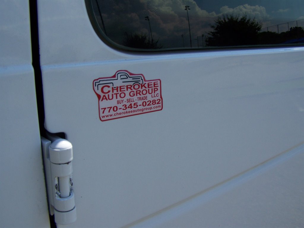 2009 Ford E-350 - $18,990