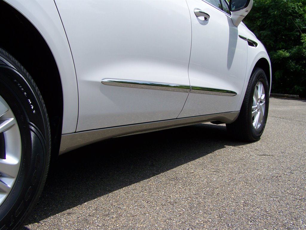 2021 Buick Enclave - $29,890
