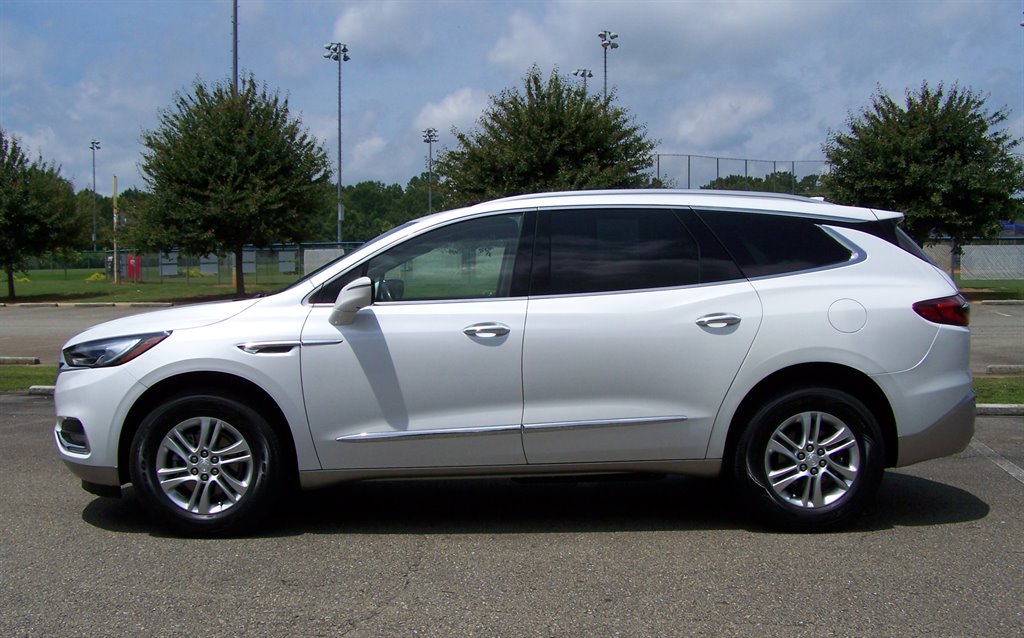 2021 Buick Enclave - $29,890
