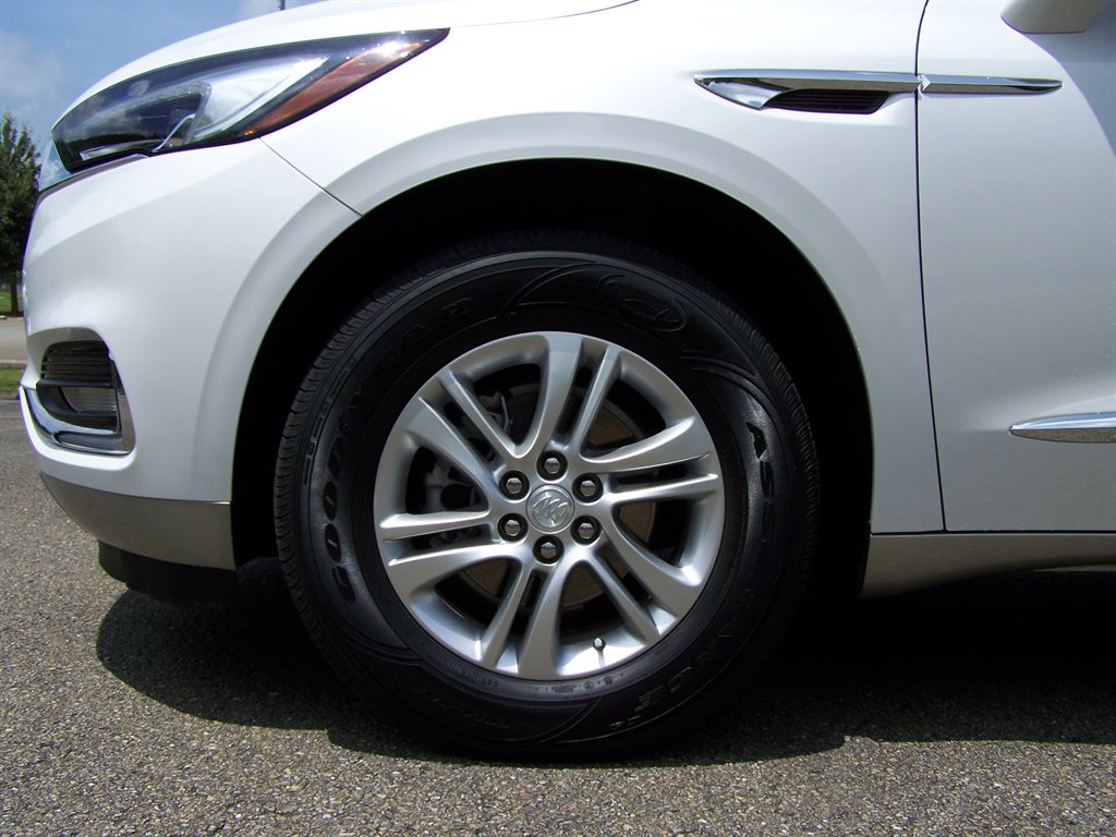 2021 Buick Enclave - $29,890