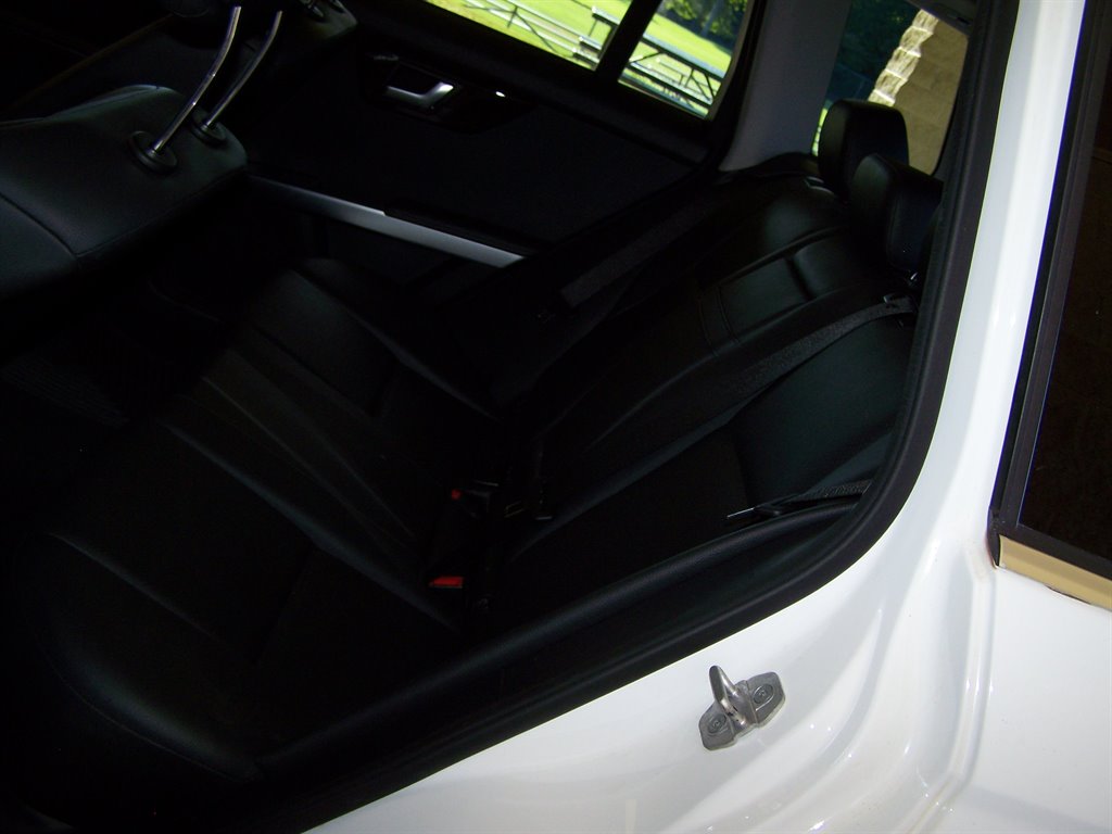 2015 Mercedes-Benz GLK-Class - $12,890