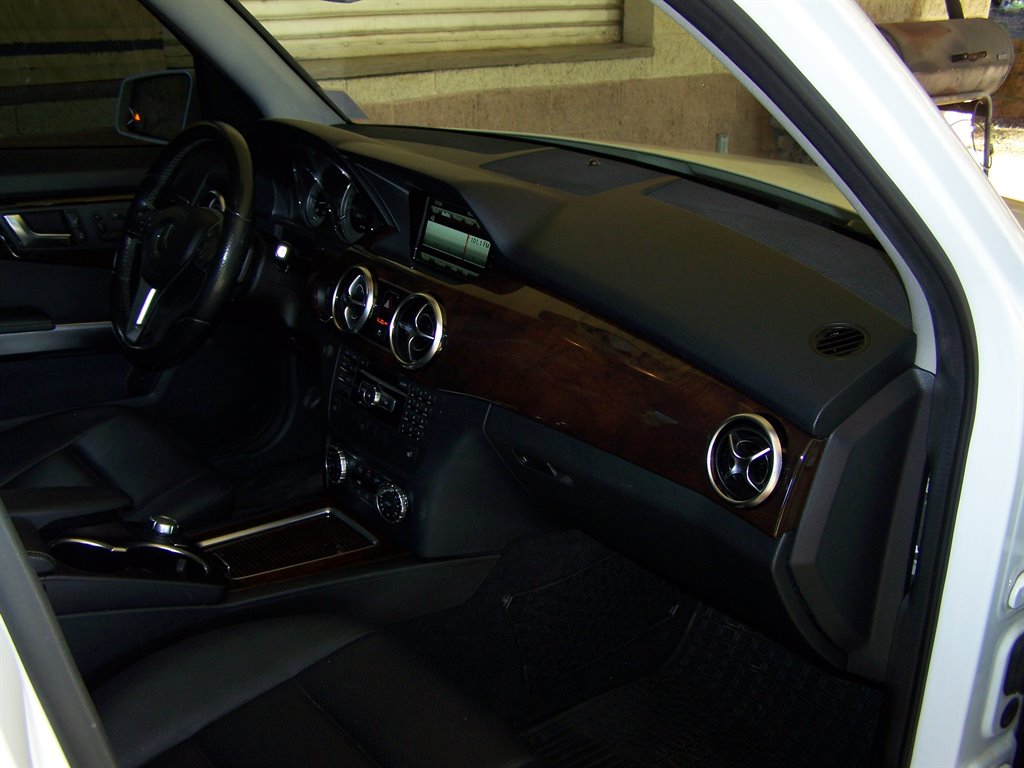 2015 Mercedes-Benz GLK-Class - $12,890