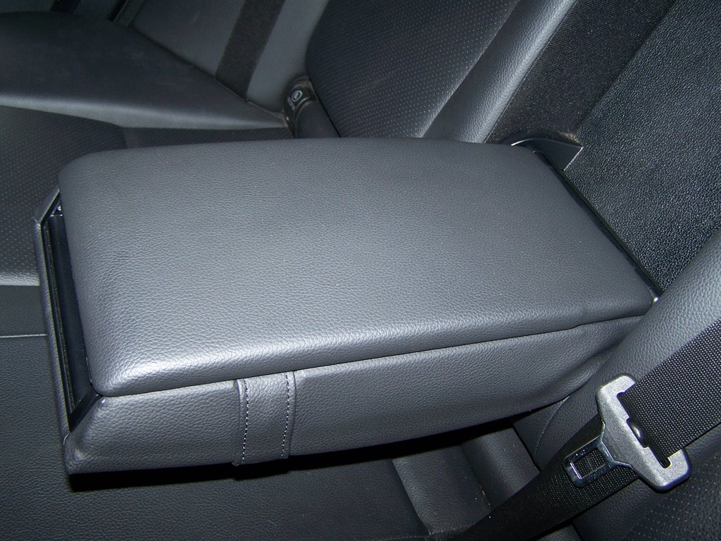 2015 Mercedes-Benz GLK-Class - $12,890