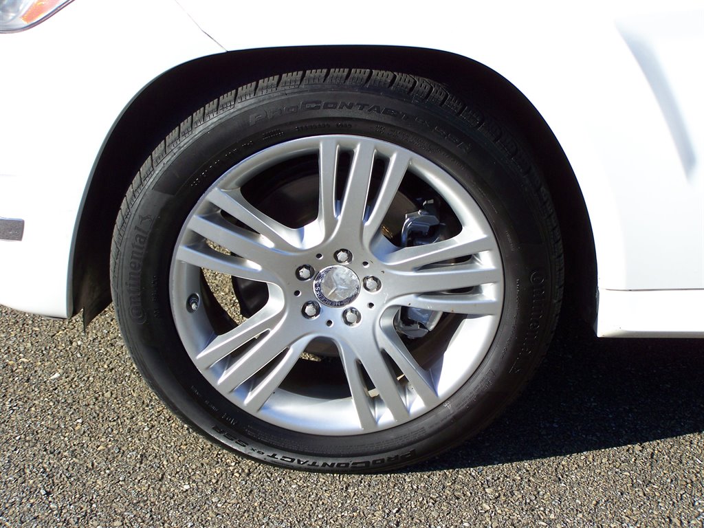 2015 Mercedes-Benz GLK-Class - $12,890