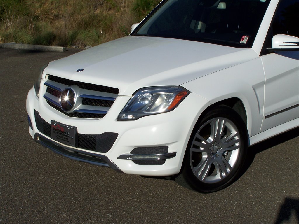 2015 Mercedes-Benz GLK-Class - $12,890